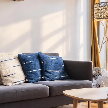 Climatises En Hyper Centre Apartment